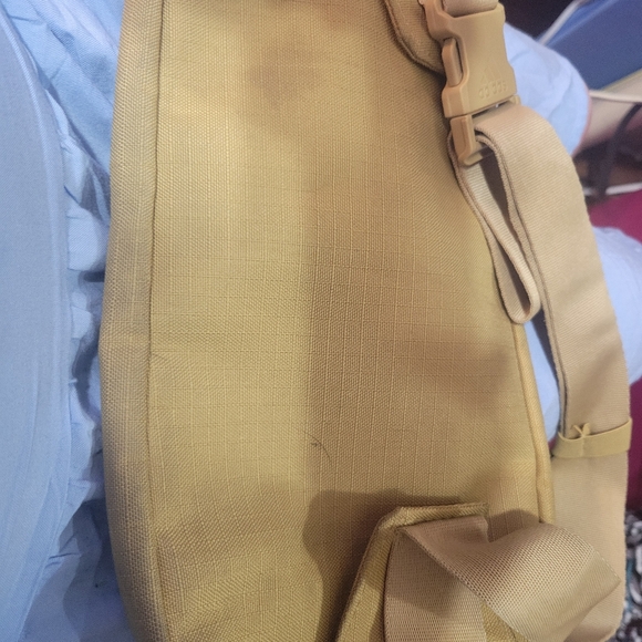 Adidas fanny pack/ side bag - Picture 3 of 5